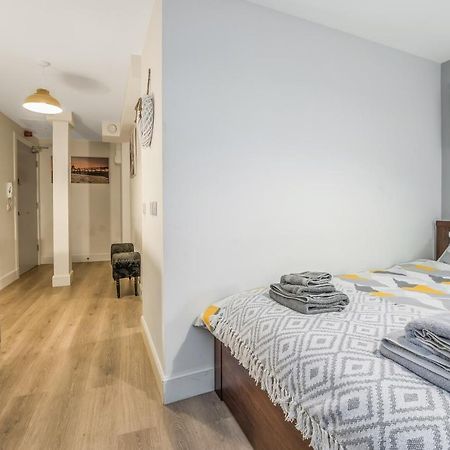 Relaxing & Cozy Studio Apartment - Oasis In The Heart Of Edinburgh - Sleeps Up To 3 Guests Zewnętrze zdjęcie