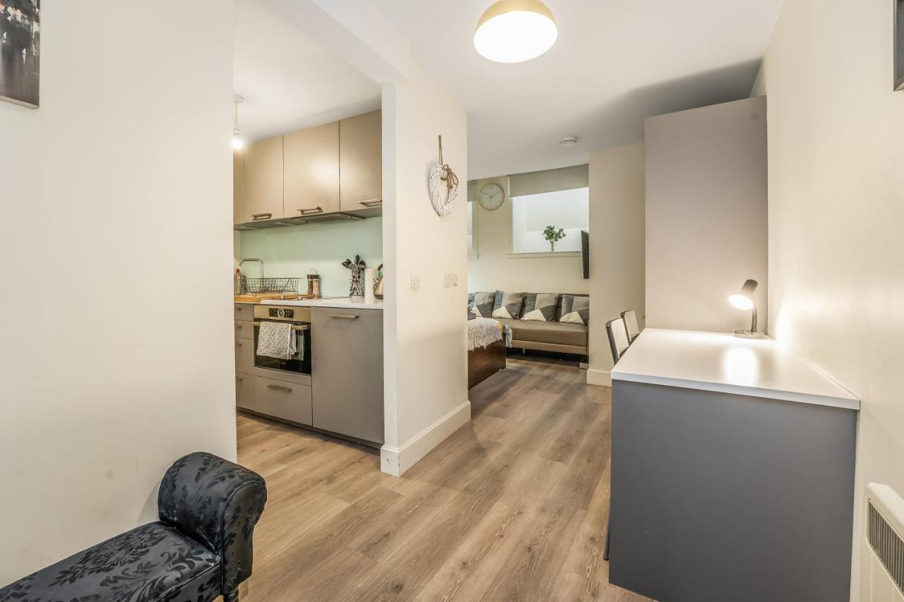 Relaxing & Cozy Studio Apartment - Oasis In The Heart Of Edinburgh - Sleeps Up To 3 Guests Zewnętrze zdjęcie